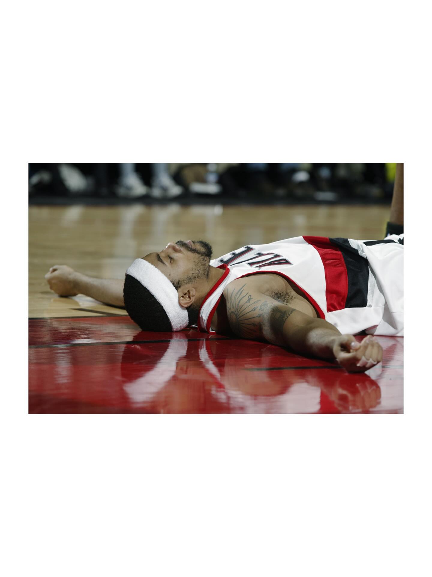 https, 晒出多张赛, div