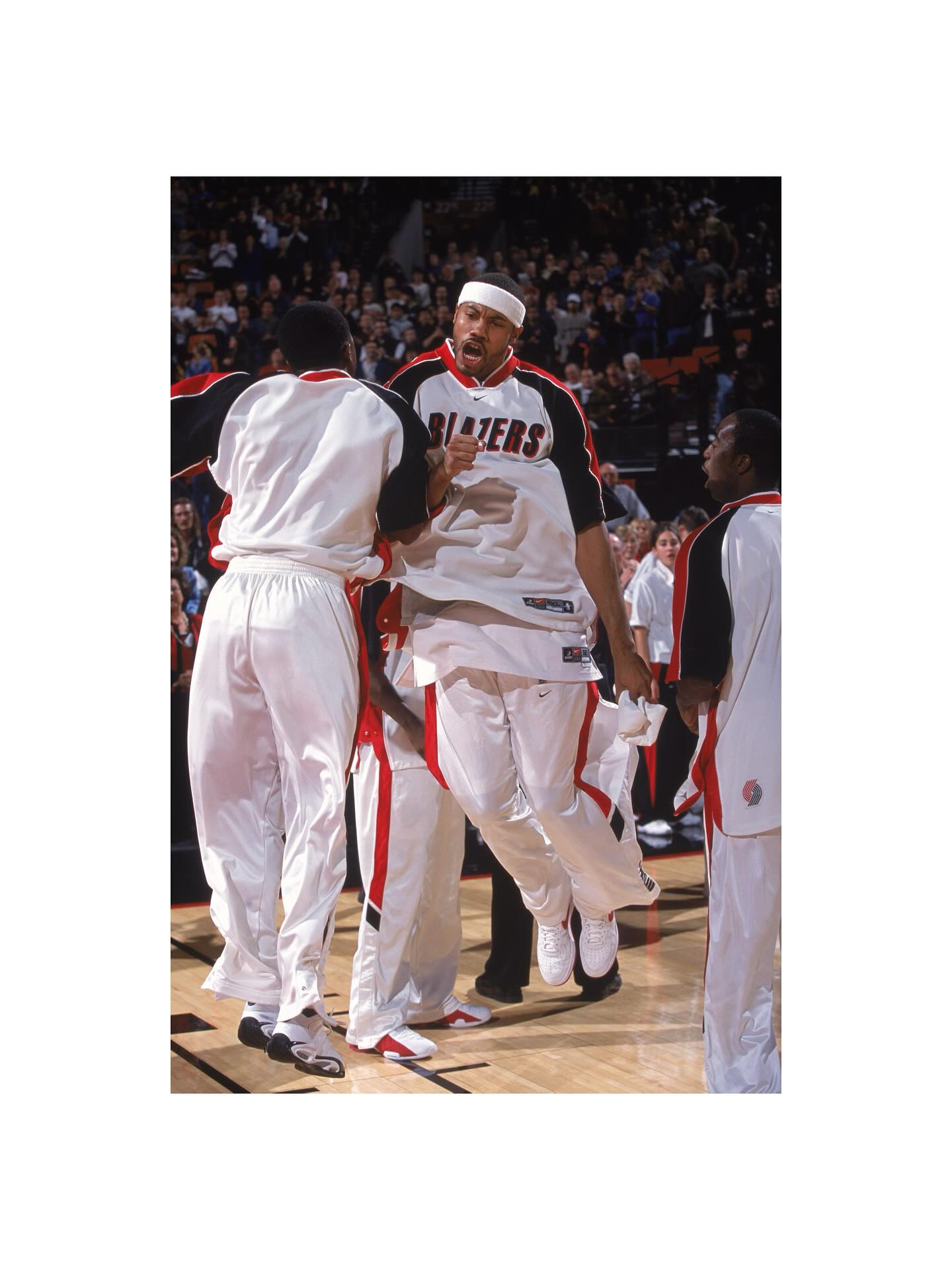 AA, img, 晒多张赛场