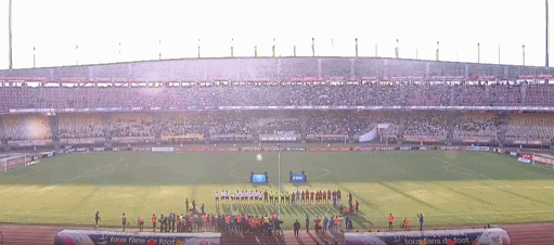 双方球员入, 穆安扎任意, 分钟